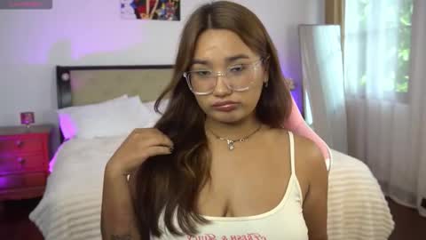 Imma  online show from October 17, 2025, 4:04 am