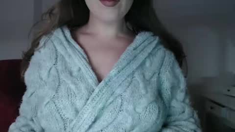 Pola online show from December 6, 2024, 9:57 pm