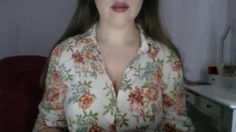 Pola online show from January 6, 2025, 10:46 am