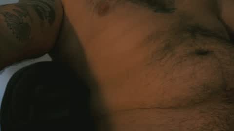 Snapshot of imnothuman22 chatting on October 6, 2025, 2:14 pm imnothuman22 online show from October 6, 2025, 2:14 pm