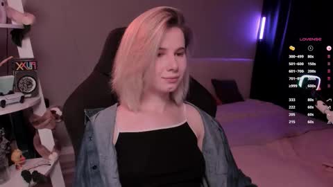 Mia online show from March 6, 2026, 11:17 am