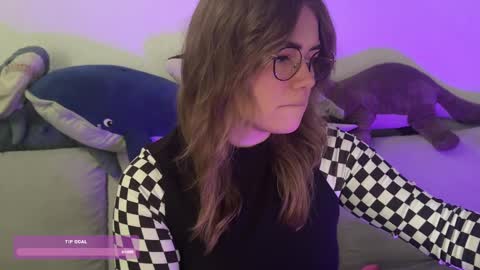 Snapshot of impumpkinbitch chatting on March 7, 2025, 9:18 am ImPumpkinBitch online show from March 7, 2025, 9:18 am