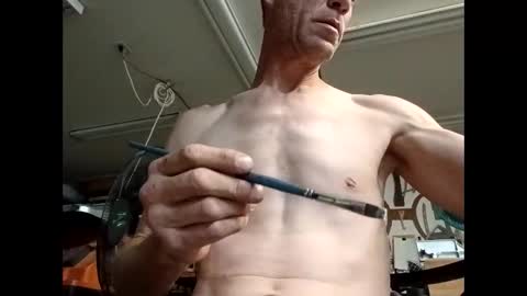 imtru online show from April 8, 2026, 9:42 am