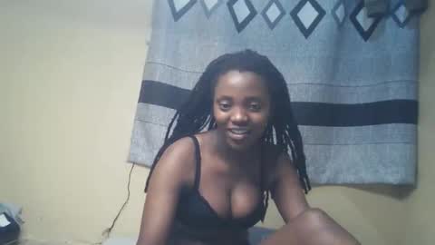 Snapshot of imyour_girl chatting on October 26, 2025, 11:42 pm Im sonny online show from October 26, 2025, 11:42 pm