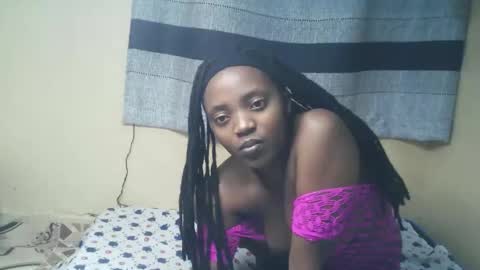 Snapshot of imyour_girl chatting on November 1, 2025, 1:18 am Im sonny online show from November 1, 2025, 1:18 am