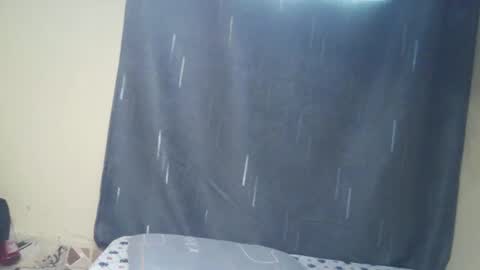 Snapshot of imyour_girl chatting on November 19, 2025, 6:35 am Im sonny online show from November 19, 2025, 6:35 am