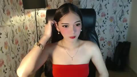 Snapshot of imyourlegalbaby chatting on February 6, 2025, 7:45 am Aki online show from February 6, 2025, 7:45 am