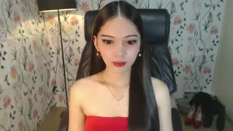 Snapshot of imyourlegalbaby chatting on March 10, 2025, 5:22 am Aki online show from March 10, 2025, 5:22 am