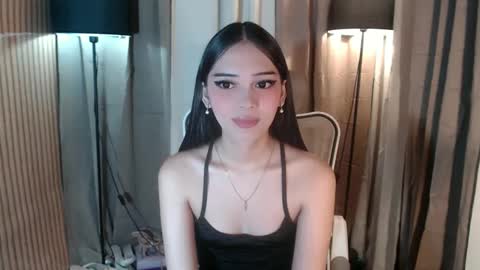 Snapshot of imyourlegalbaby chatting on November 4, 2025, 2:32 am Aki online show from November 4, 2025, 2:32 am