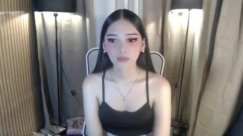 Snapshot of imyourlegalbaby chatting on December 2, 2025, 4:07 am Aki online show from December 2, 2025, 4:07 am