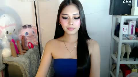 Snapshot of imyourlegalbaby chatting on April 28, 2026, 12:10 pm Aki online show from April 28, 2026, 12:10 pm