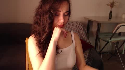 Snapshot of in_yan chatting on September 9, 2025, 5:56 pm Lin online show from September 9, 2025, 5:56 pm