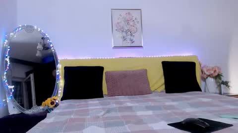 Snapshot of ina_pearl chatting on November 27, 2025, 2:46 am Ina online show from November 27, 2025, 2:46 am