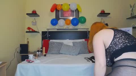 inannalove online show from February 28, 2025, 8:18 pm