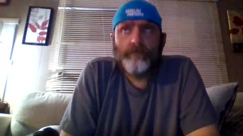 Snapshot of incentsandpeppermints chatting on August 1, 2026, 3:28 am incentsandpeppermints online show from August 1, 2026, 3:28 am