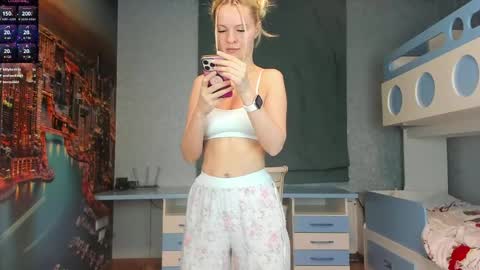 Masha online show from May 3, 2026, 8:15 pm