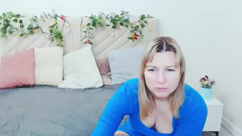 incredible_ariela online show from February 11, 2026, 6:29 am