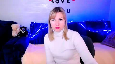 incredible_ariela online show from April 30, 2026, 8:20 am