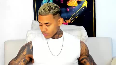 Snapshot of independent_project chatting on January 7, 2026, 7:38 pm Jacobo online show from January 7, 2026, 7:38 pm