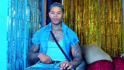 Snapshot of independent_project chatting on March 15, 2026, 12:33 pm Jacobo online show from March 15, 2026, 12:33 pm