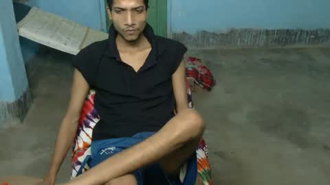 Snapshot of indian_bengali_boy chatting on November 3, 2025, 6:31 pm Suman Leo online show from November 3, 2025, 6:31 pm
