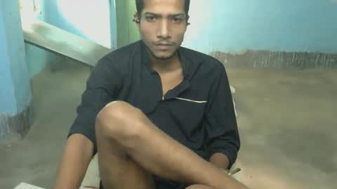 Snapshot of indian_bengali_boy chatting on November 12, 2025, 8:04 am Suman Leo online show from November 12, 2025, 8:04 am