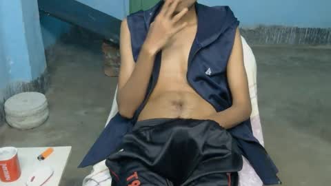 Snapshot of indian_bengali_boy chatting on November 27, 2025, 7:16 pm Suman Leo online show from November 27, 2025, 7:16 pm