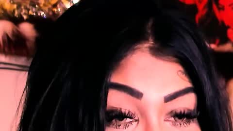 Bella Ambrosia online show from December 14, 2025, 12:27 am