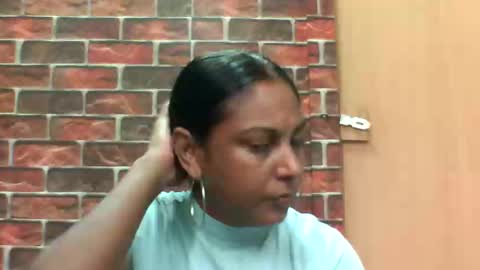 Snapshot of indian_spice_girl chatting on April 4, 2026, 6:22 am indian_spice_girl online show from April 4, 2026, 6:22 am