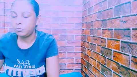 Snapshot of indian_spice_girl chatting on April 6, 2026, 8:04 am indian_spice_girl online show from April 6, 2026, 8:04 am