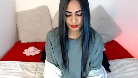 Jazmin online show from June 20, 2026, 3:20 am
