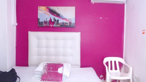 Snapshot of indian_whore18 chatting on February 4, 2025, 3:44 am indian_whore18 online show from February 4, 2025, 3:44 am