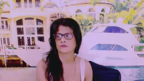 Snapshot of indianallure chatting on February 10, 2025, 8:53 am Femiez online show from February 10, 2025, 8:53 am