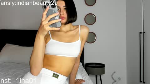 Snapshot of indianbeauty20 chatting on November 6, 2025, 8:37 am indianbeauty20 online show from November 6, 2025, 8:37 am