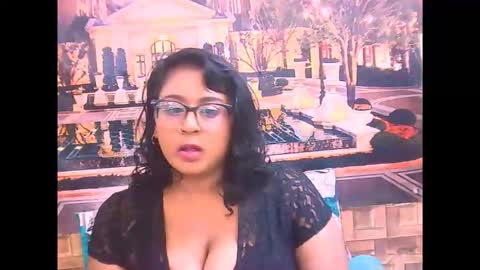 Snapshot of indianboobilicious chatting on June 10, 2026, 6:12 am indianboobilicious online show from June 10, 2026, 6:12 am