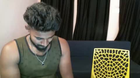 Snapshot of indianbull2023 chatting on April 19, 2026, 4:34 am indian slim boy with big for u online show from April 19, 2026, 4:34 am