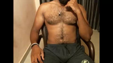 Snapshot of indianbull2023 chatting on May 6, 2026, 10:26 pm indian slim boy with big for u online show from May 6, 2026, 10:26 pm