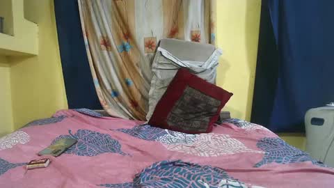 Snapshot of indiancumking chatting on January 16, 2025, 1:25 pm inindiancumking online show from January 16, 2025, 1:25 pm