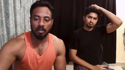 Snapshot of indiandesiguys2023 chatting on April 19, 2026, 4:12 am indian guys for you online show from April 19, 2026, 4:12 am