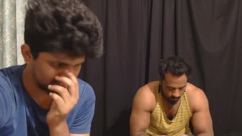 Snapshot of indiandesiguys2023 chatting on May 6, 2026, 3:13 am indian guys for you online show from May 6, 2026, 3:13 am