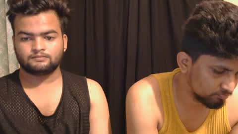 Snapshot of indiandesiguys2023 chatting on May 23, 2026, 3:12 am indian guys for you online show from May 23, 2026, 3:12 am
