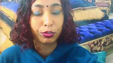indiansexybutt4u2luv online show from July 6, 2026, 5:59 am