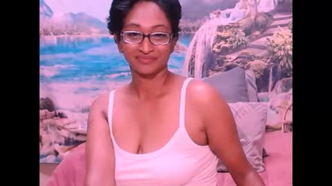 Snapshot of indianspicy69 chatting on January 27, 2025, 5:37 pm Shreya online show from January 27, 2025, 5:37 pm