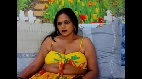 indianswtbella online show from October 9, 2025, 6:17 pm