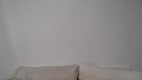 Indigo Elle online show from November 9, 2025, 11:36 pm