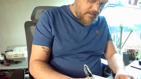 Snapshot of indigolvr chatting on April 22, 2026, 2:18 pm BroLOU online show from April 22, 2026, 2:18 pm