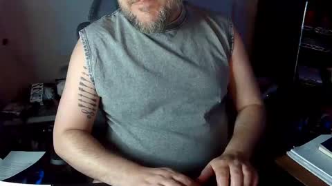 Snapshot of indigolvr chatting on April 29, 2026, 6:17 am BroLOU online show from April 29, 2026, 6:17 am