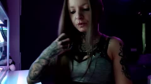 InesDesire online show from February 12, 2025, 7:44 am