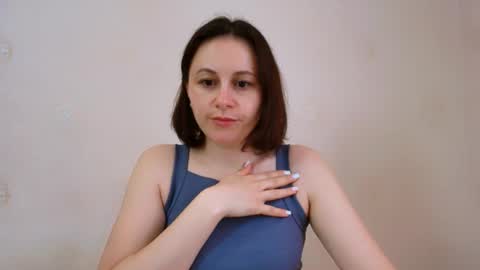 Snapshot of inessa_beauty chatting on May 25, 2026, 3:45 am Inessa online show from May 25, 2026, 3:45 am