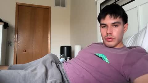 Snapshot of infamouslucas chatting on October 28, 2025, 6:32 pm Lucas online show from October 28, 2025, 6:32 pm